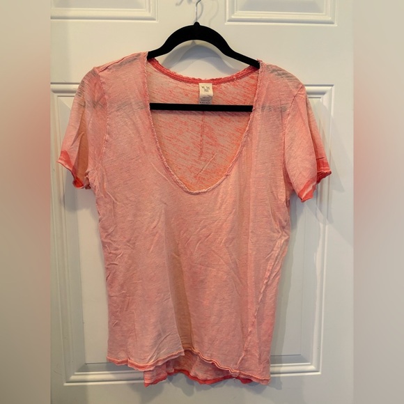 Women's We The Free Coral T-Shirt - Picture 1 of 2
